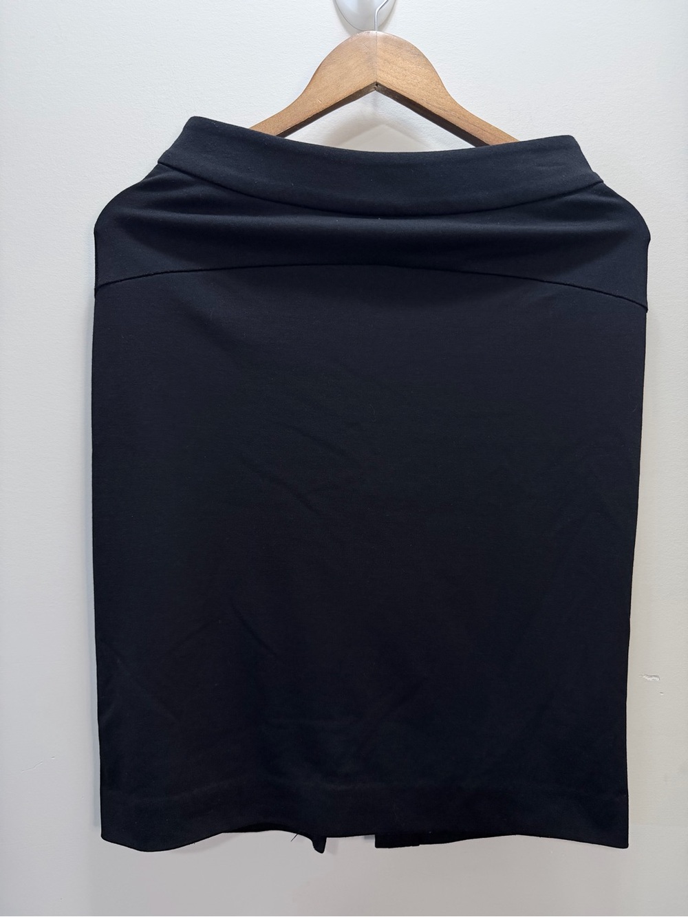 Michael Kors Classic Black Pencil Skirt - Sleek Office Staple Size 2